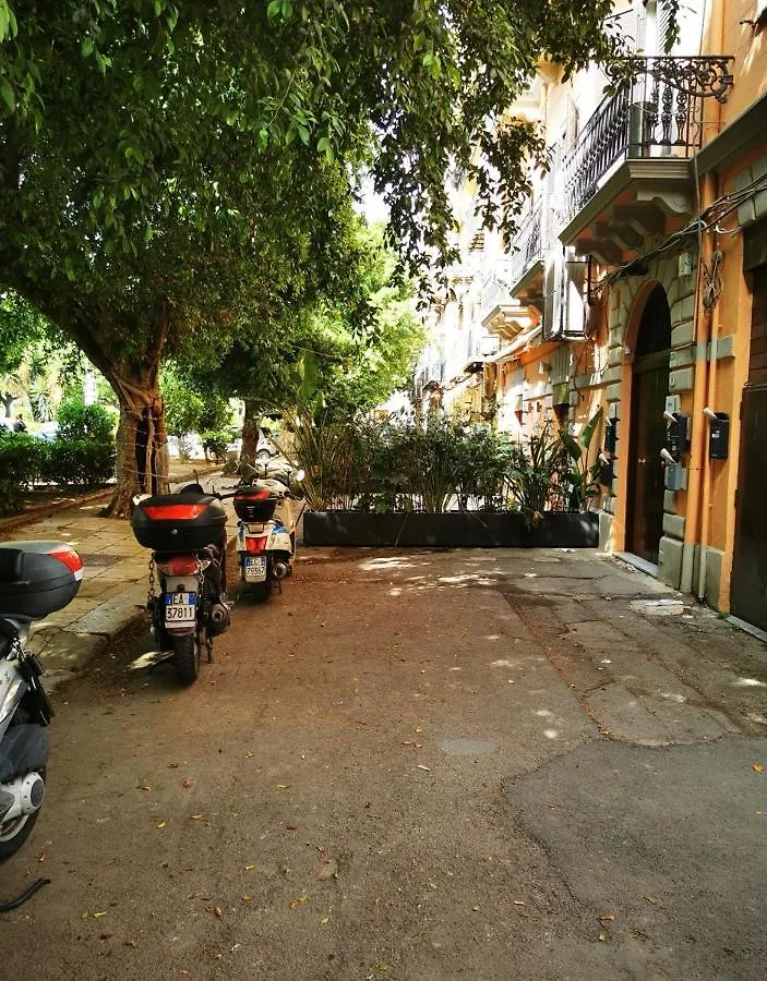 Apartment Palermo Centro Zoe Blu E Gialla Italy